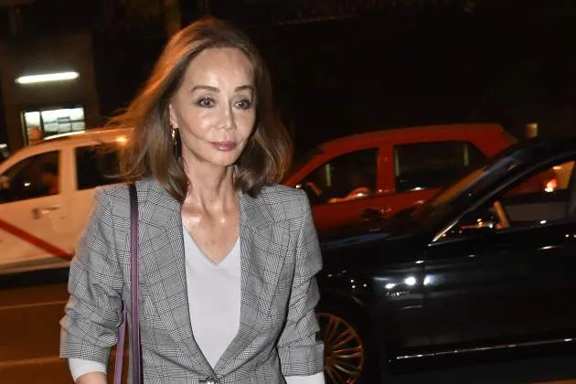 isabel-preysler-calle-gtres_15_630x420